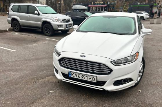 Ford Fusion SE 2,5 Газ/Бензин АКПП 2015 року -  1