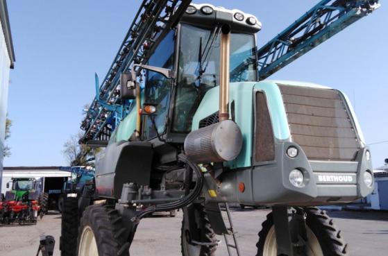 Самохідний оприскувач Berthoud Raptor 3240 2016 року -  1
