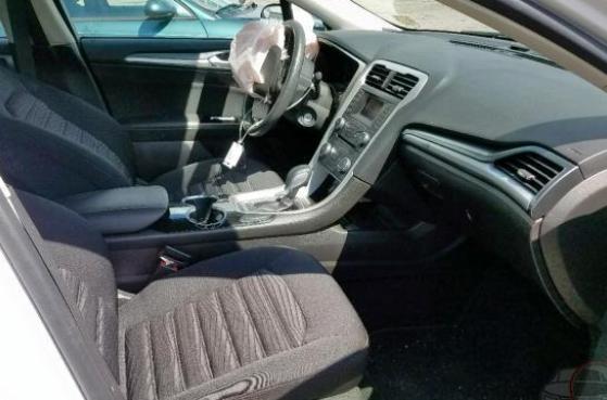 Ford Fusion SE 2,5 Газ/Бензин АКПП 2015 року -  13
