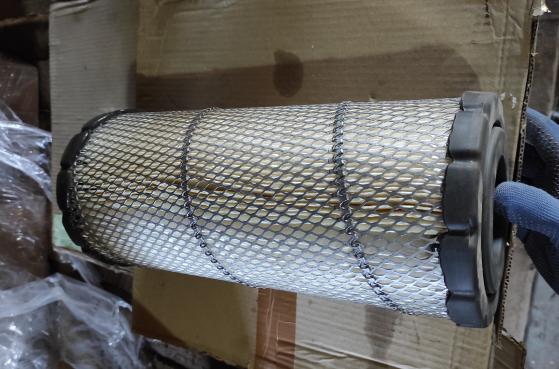 Фільтр Fleetguard АF55732 - 1