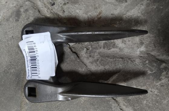 Палець протирізальний подвійний 1020,2020 на комбайн Case -  1
