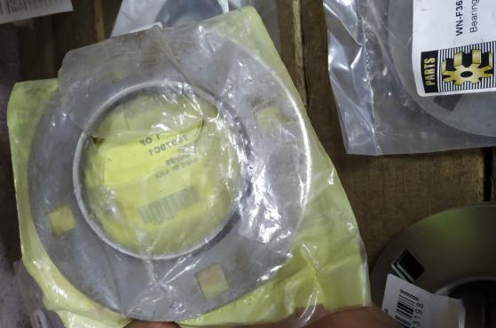 Фланцець підшипника 76079С1 на комбайн Case - 1