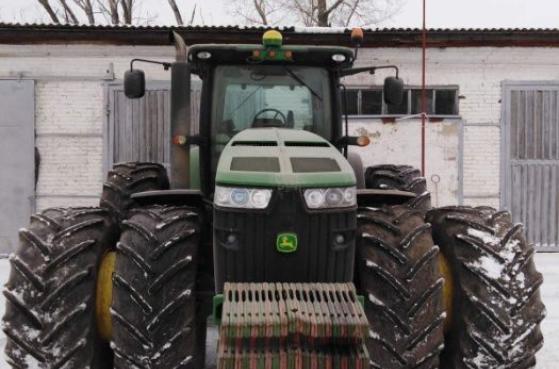 JOHN DEЕRE 8335R 2013 рік (11 тис м.г.) - 1